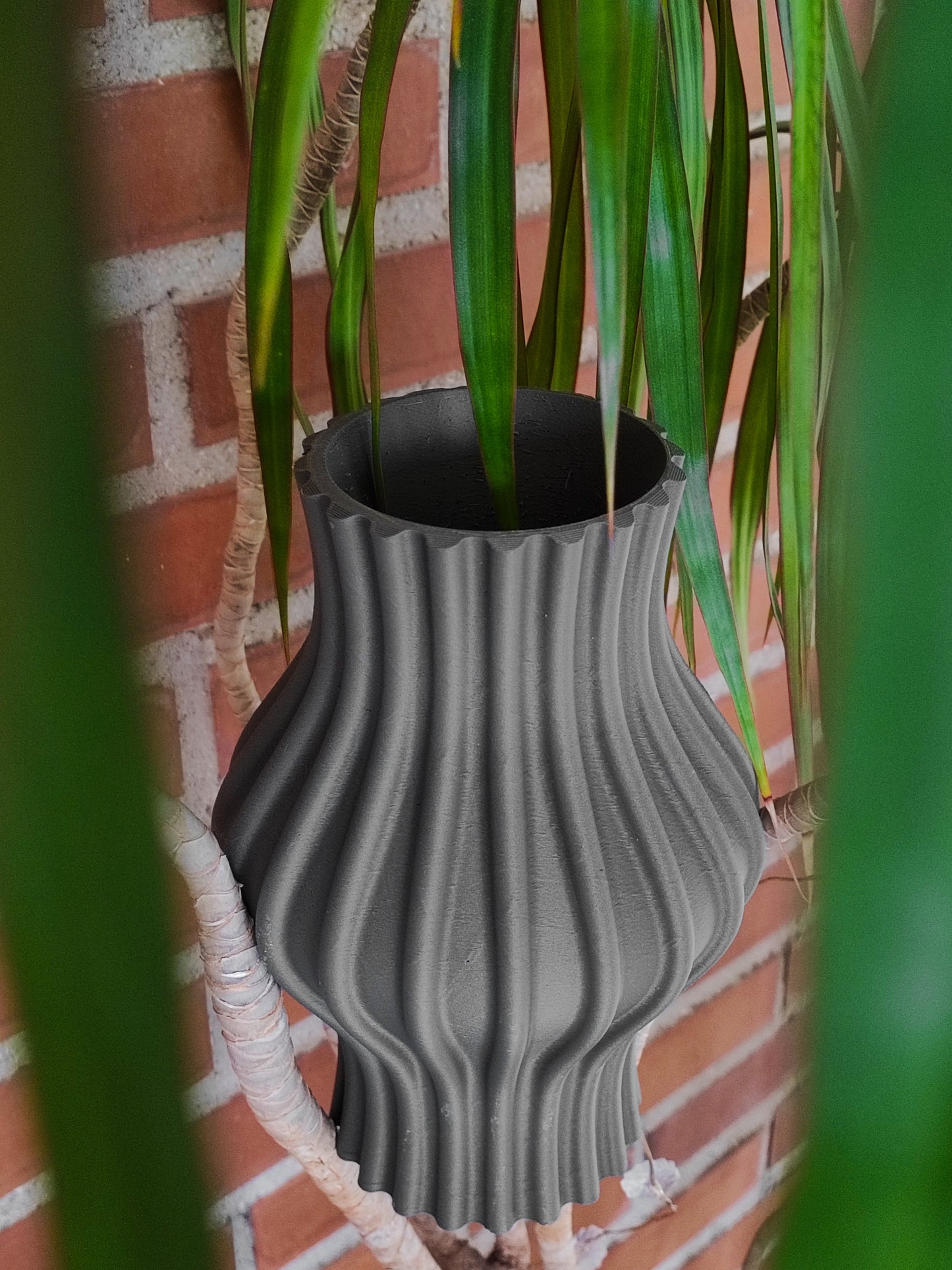 Vase [5]