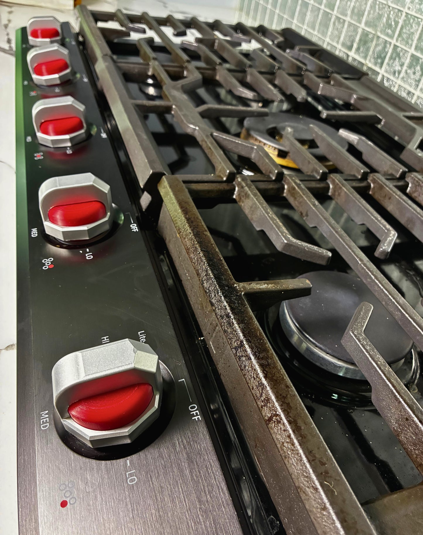 Four Stove Knobs Compatible with Dacor 30″ Gas Cooktop